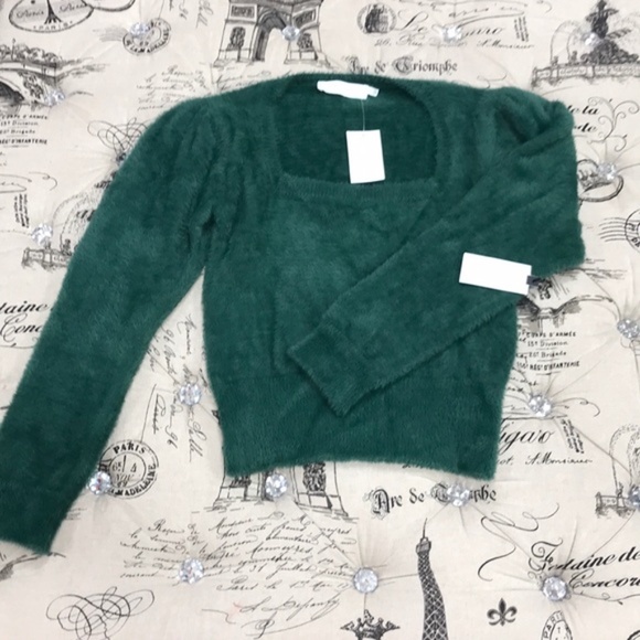 ASTR the Label Fuzzy Crop Sweater - Picture 2 of 2